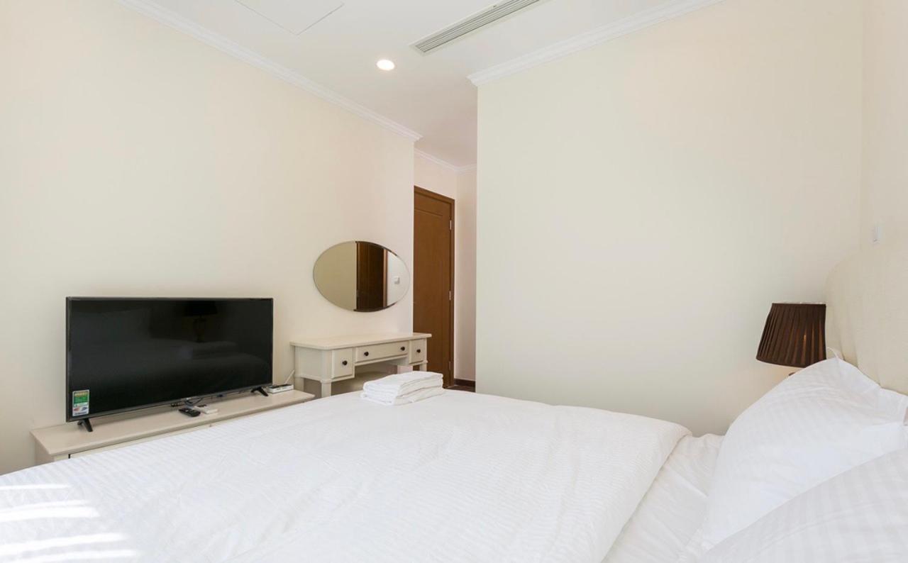 Homes By Christine - Vinhomes Central Park Ho Si Minh-város Kültér fotó