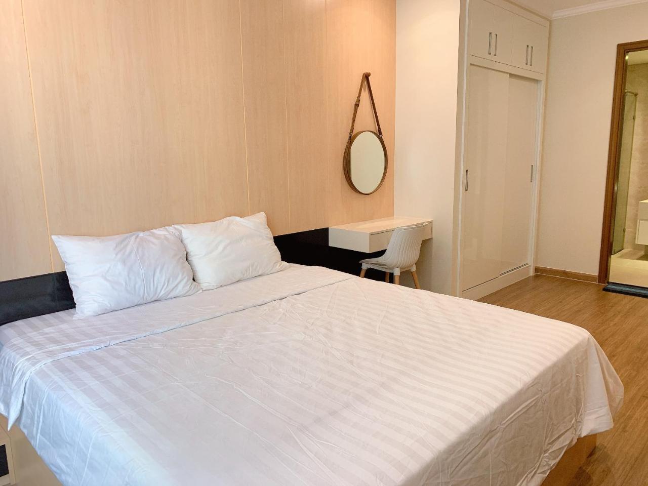 Homes By Christine - Vinhomes Central Park Ho Si Minh-város Kültér fotó