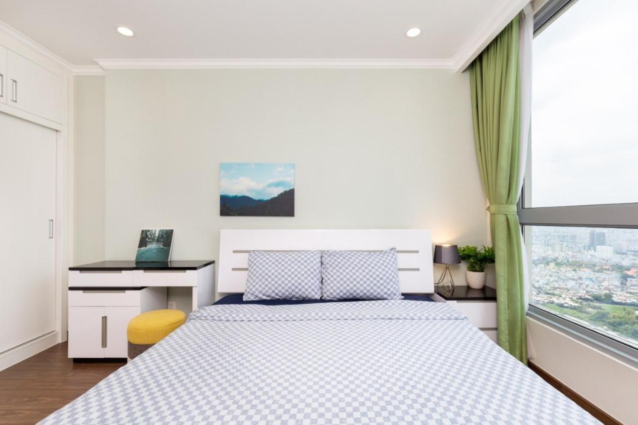 Homes By Christine - Vinhomes Central Park Ho Si Minh-város Kültér fotó