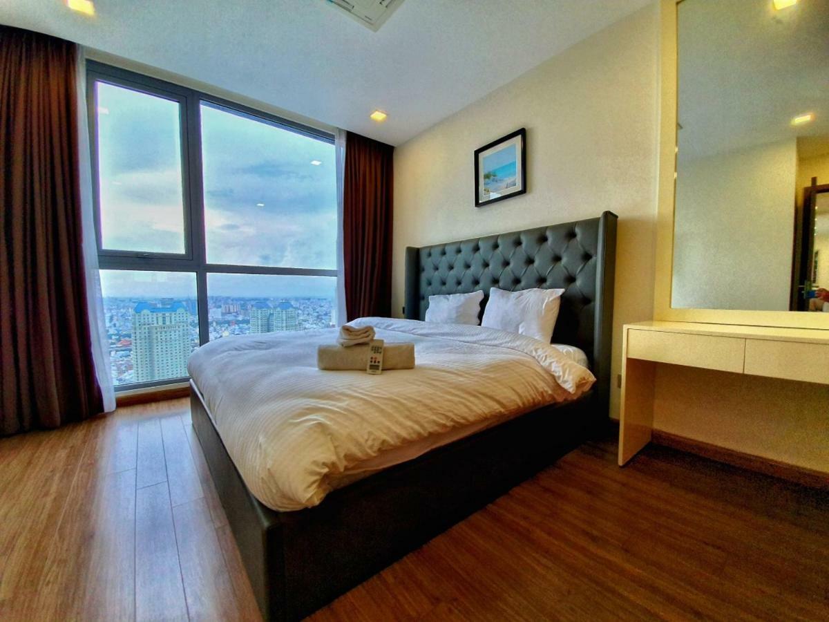 Homes By Christine - Vinhomes Central Park Ho Si Minh-város Kültér fotó