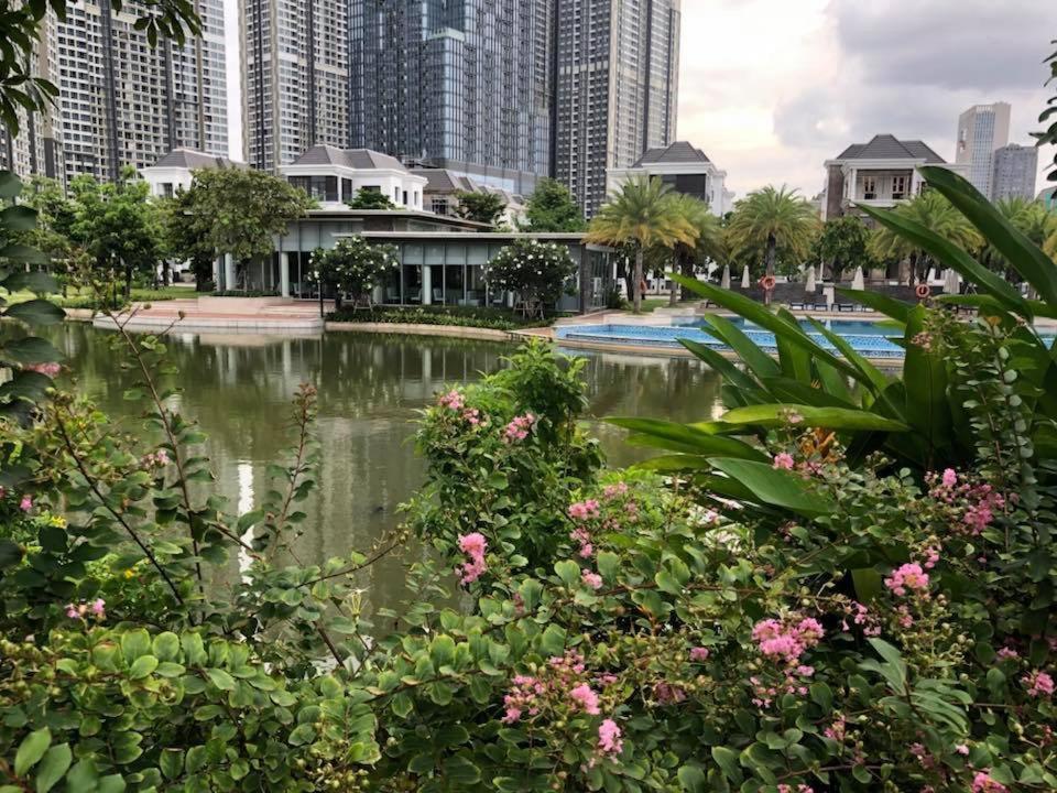 Homes By Christine - Vinhomes Central Park Ho Si Minh-város Kültér fotó